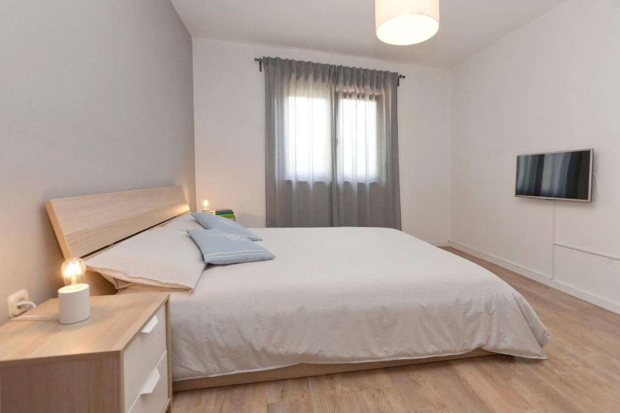 Rr Apartment Пула Экстерьер фото